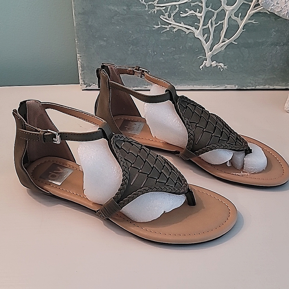 Dolce Vita Lissie Sandal SZ 8